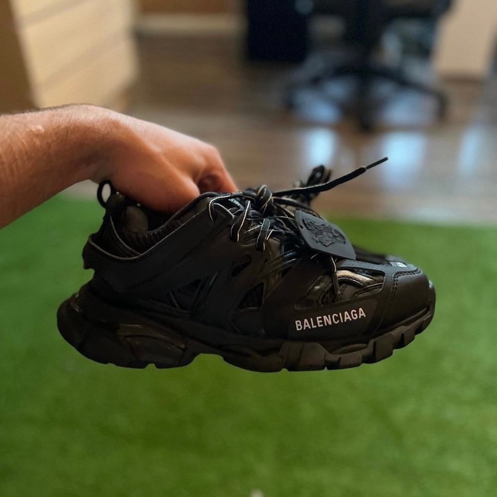 Balenciaga Track